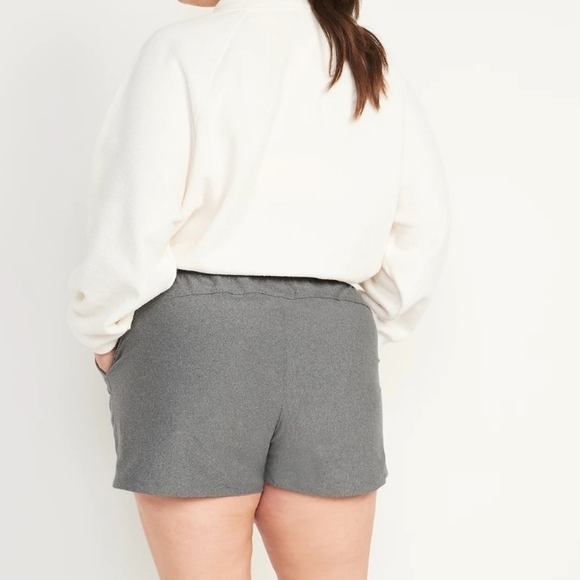 Old Navy High-Waisted PowerSoft Loose Shorts Heather Grey BNWT 4X - Picture 4 of 13